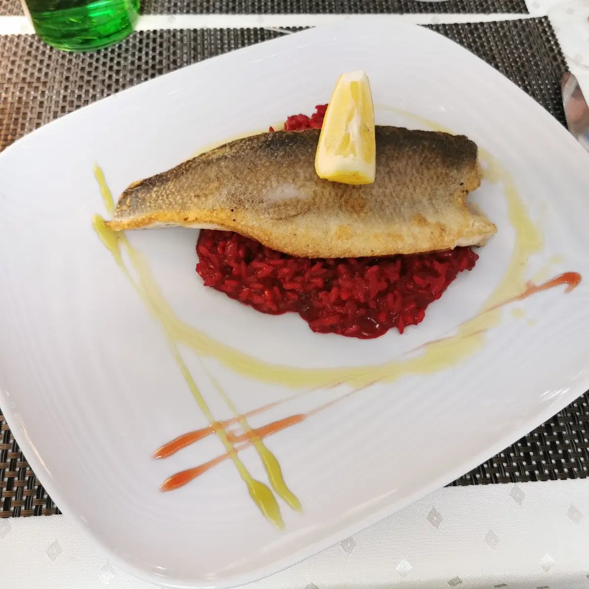 Fisch Auf Rote Beete Risotto