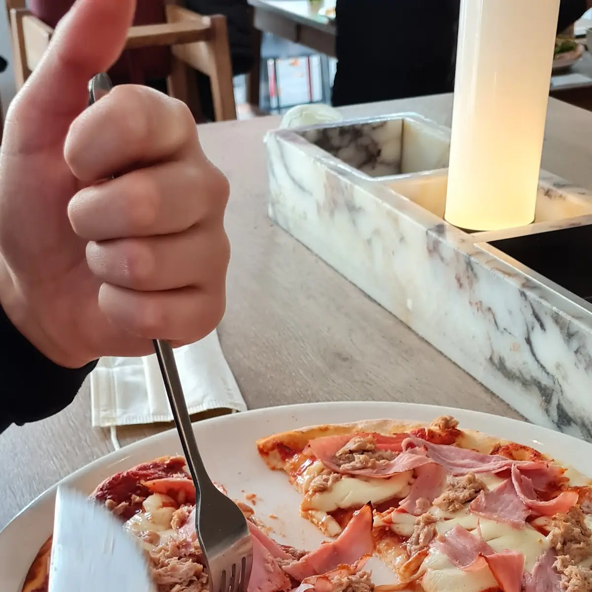 Pizza Tonno Extra Schinken Glutenfrei