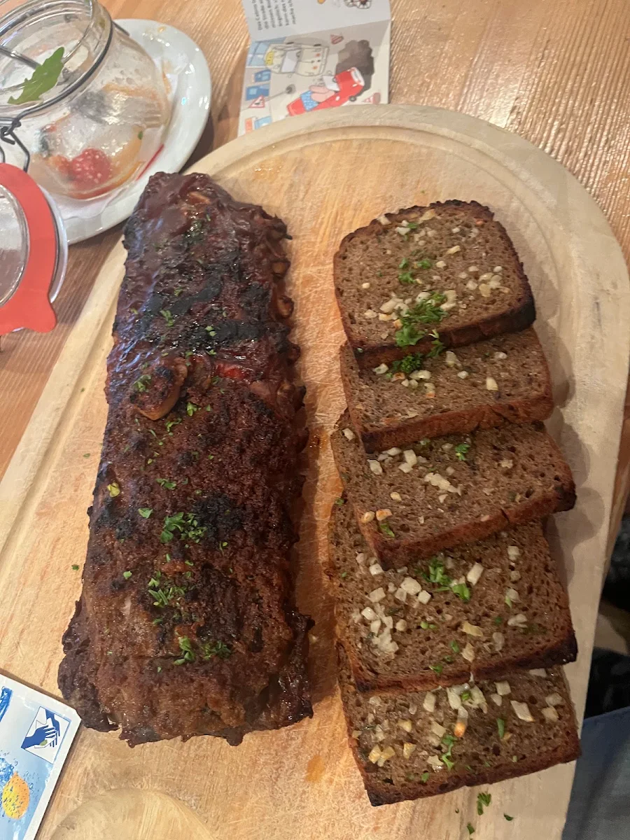 Knuspriges Knoblauchbrot