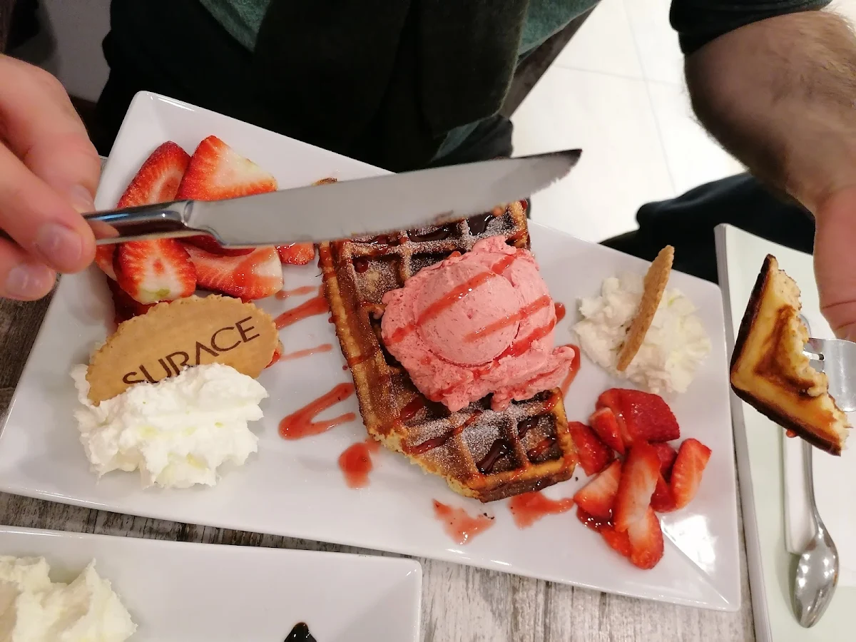 Waffel Mit Erdbeereis