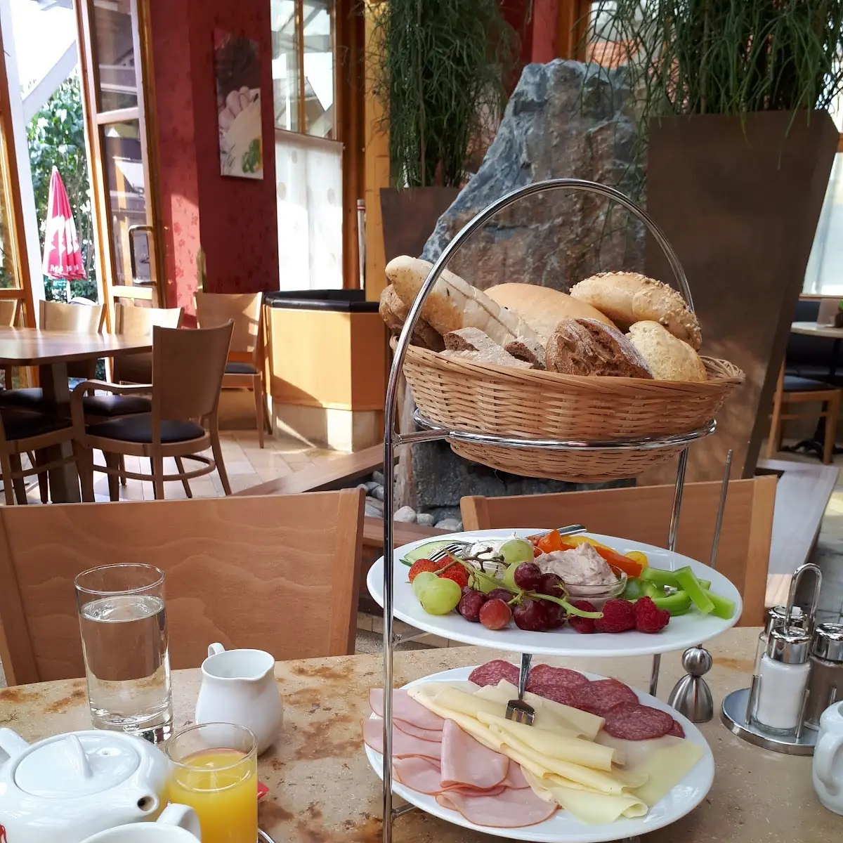 Etagenfrühstück