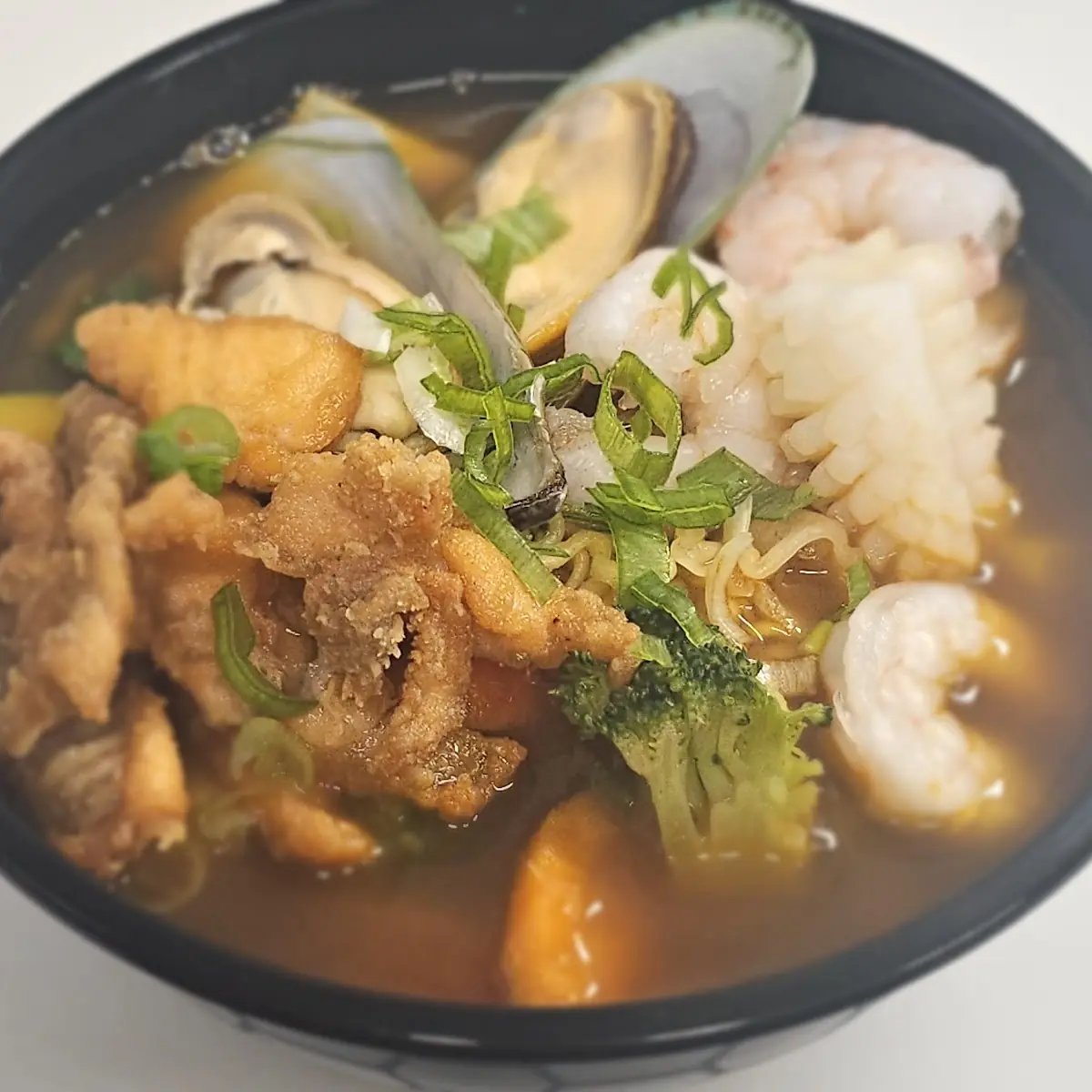 Koreanische Ramen Mit Meeresfrüchten