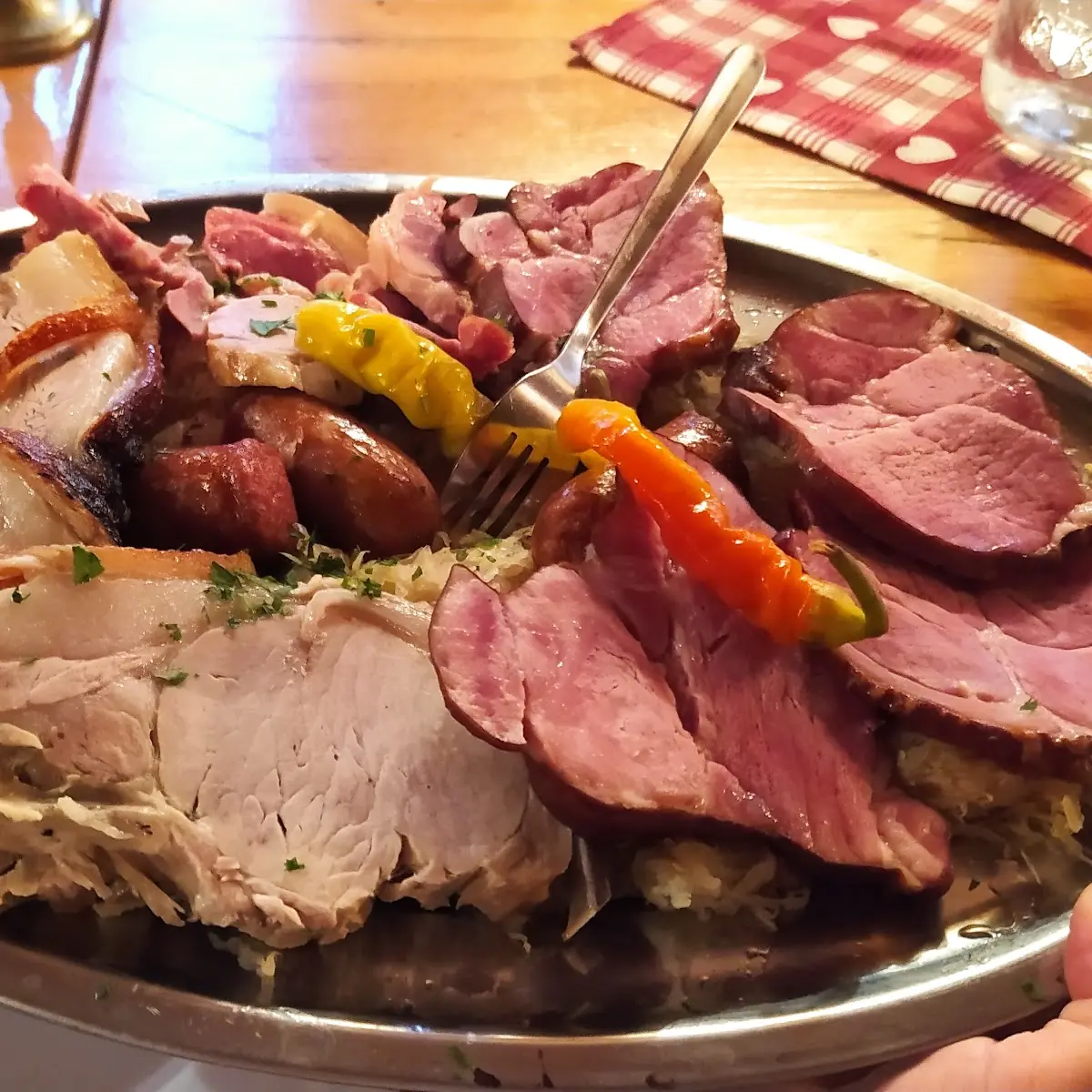 Specialità Viennese Di Carne Carrè Di Maiale Carne Bianco Di Manzo E Salsiccia