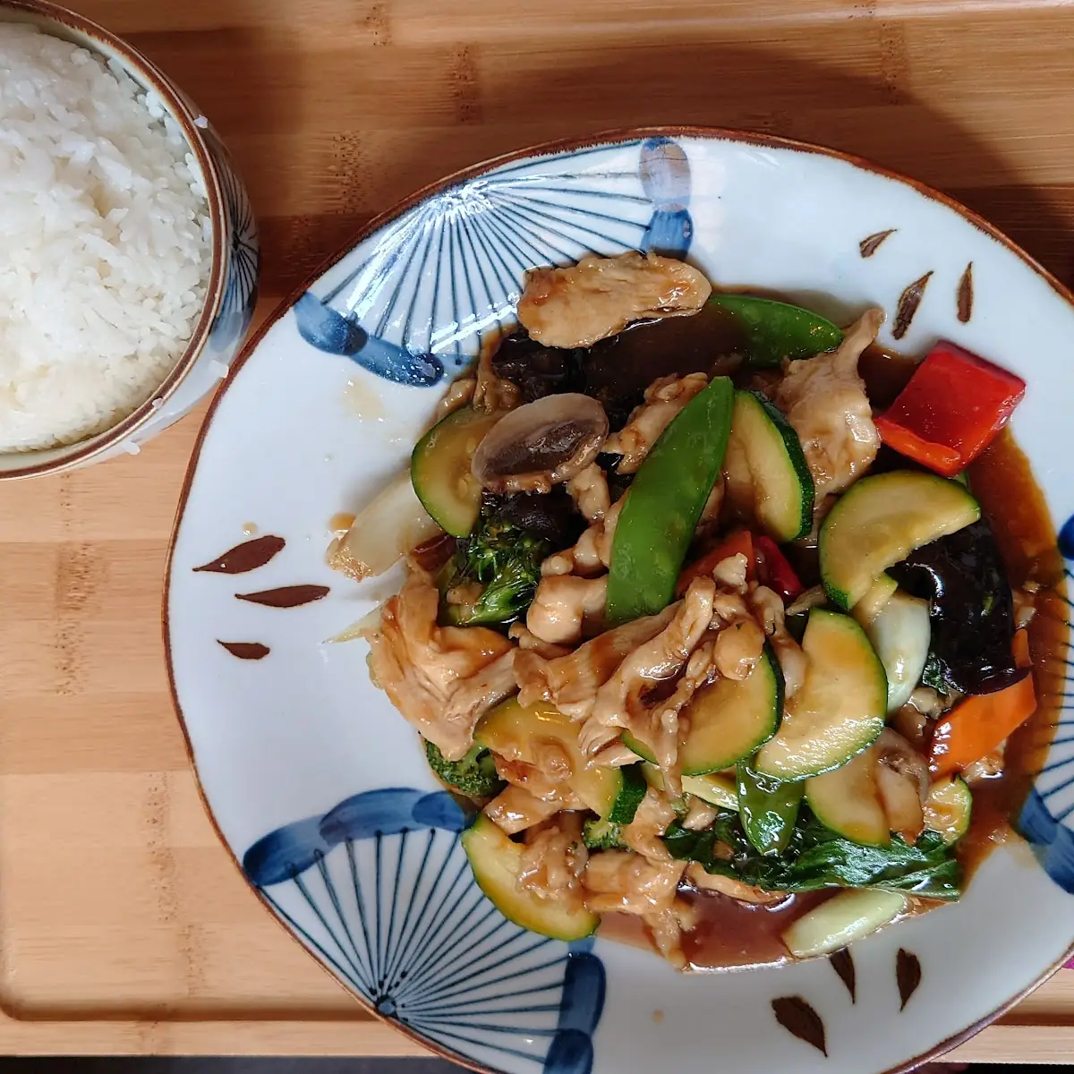 Hühnerfleisch Chop Suey Mit Reis