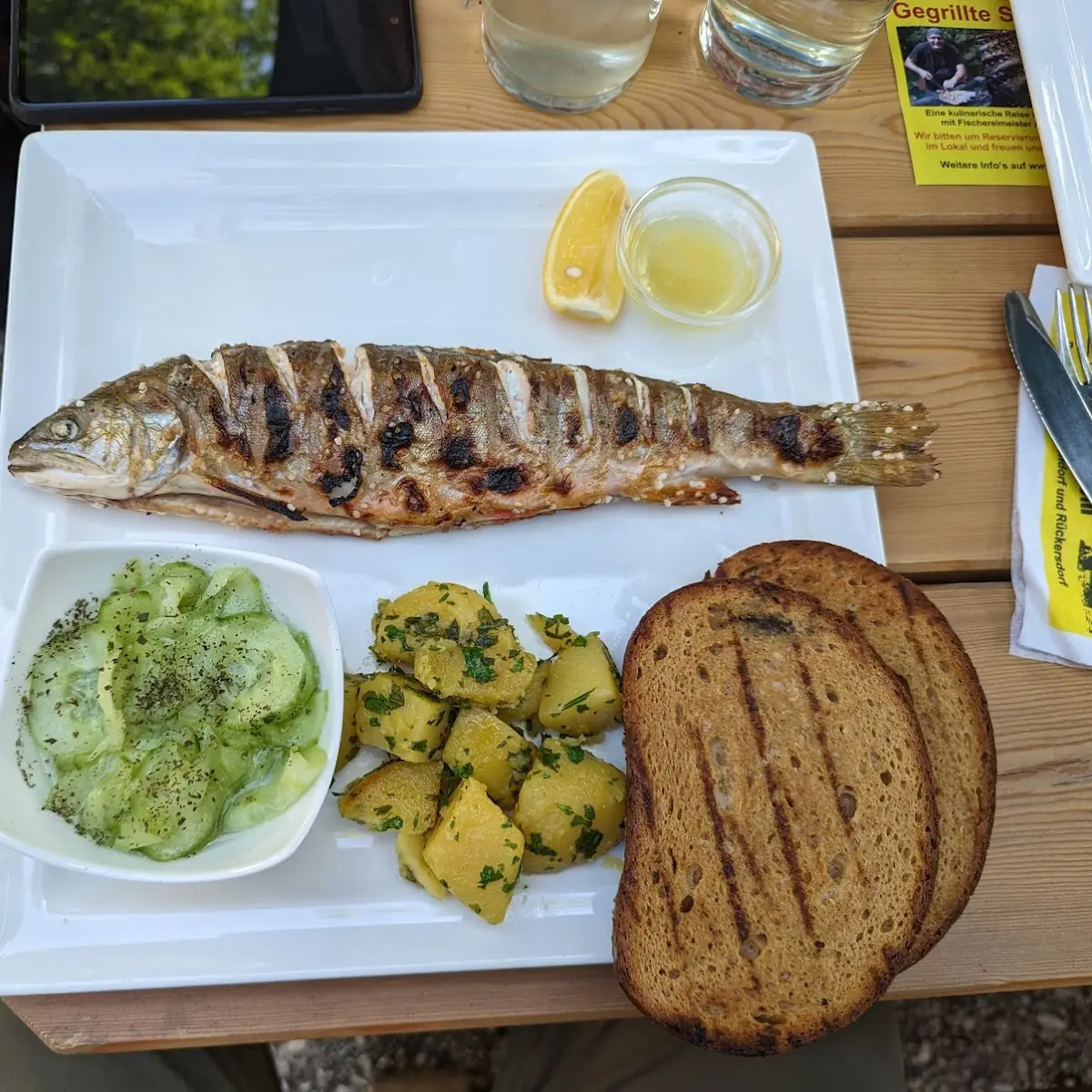 Gegrillter Saibling Nur Bei Veranstaltungen