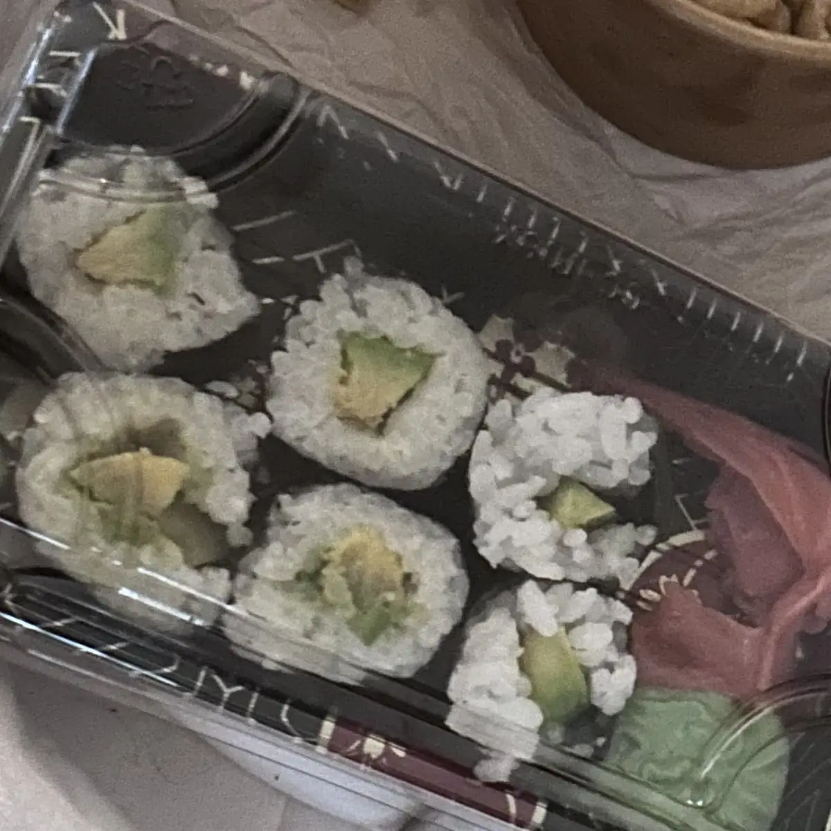 Avocado Maki (12 Stück)
