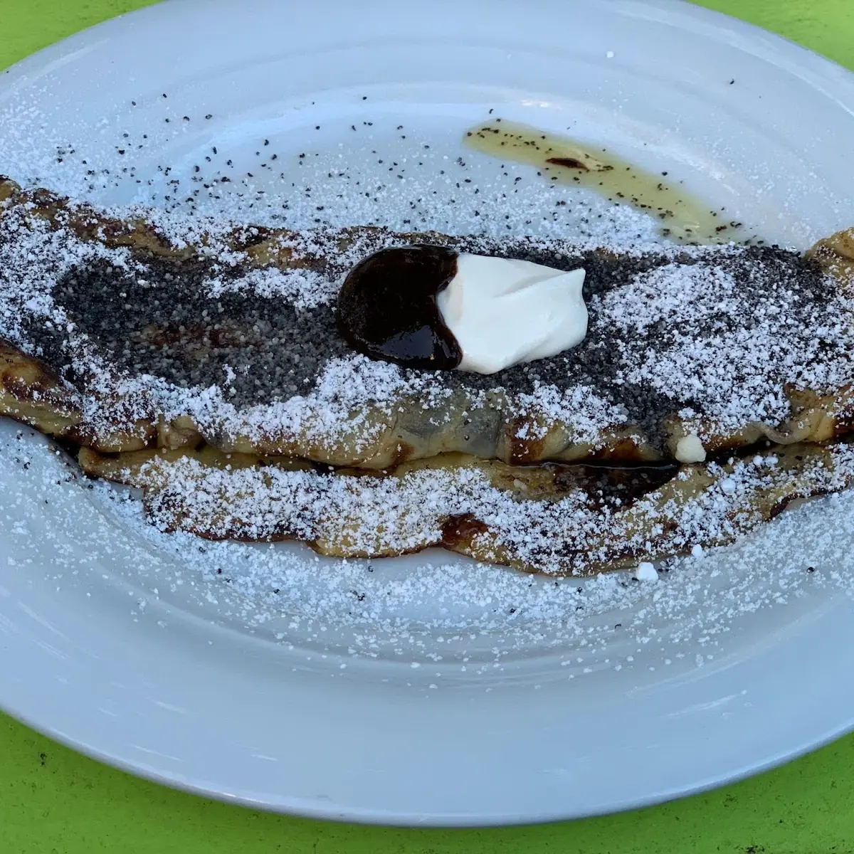 Mohnpalatschinke
