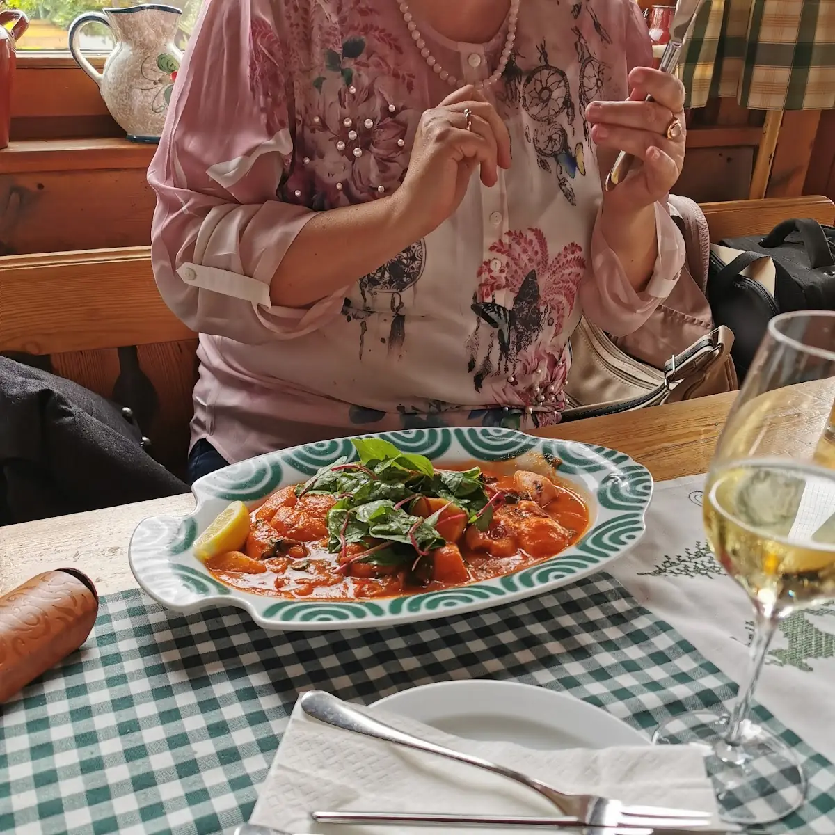 Baby-tintenfisch Pikant