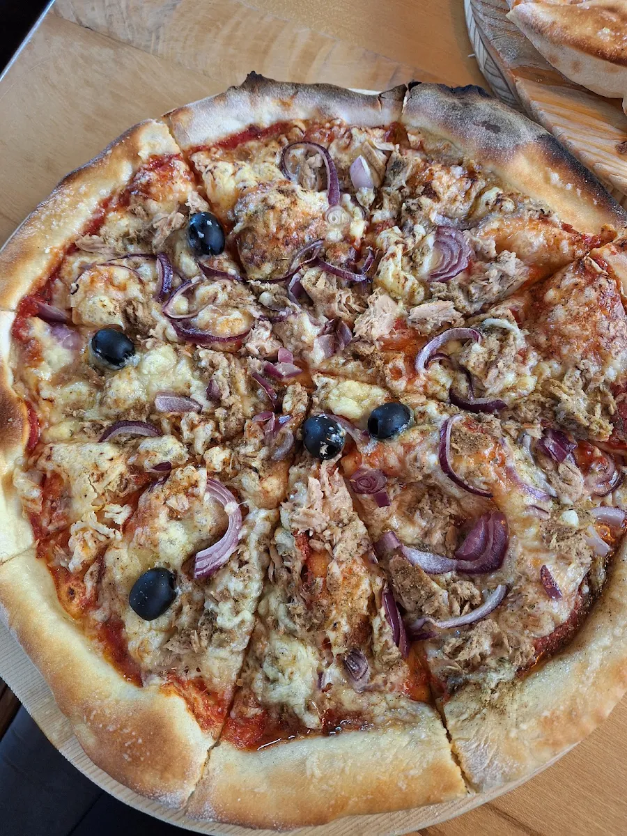 Thunfischpizza