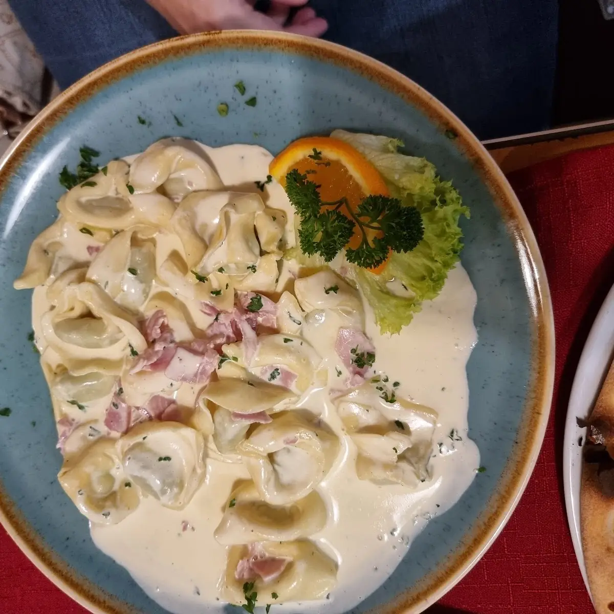 Tortellini Mit Schinken & Sahne