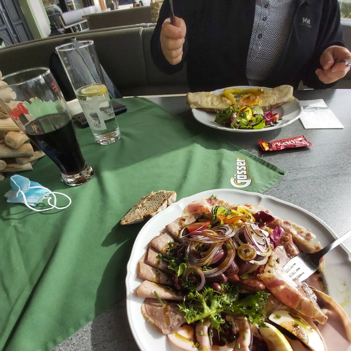 Saure Platte Im Hintergrund Bauerntoast