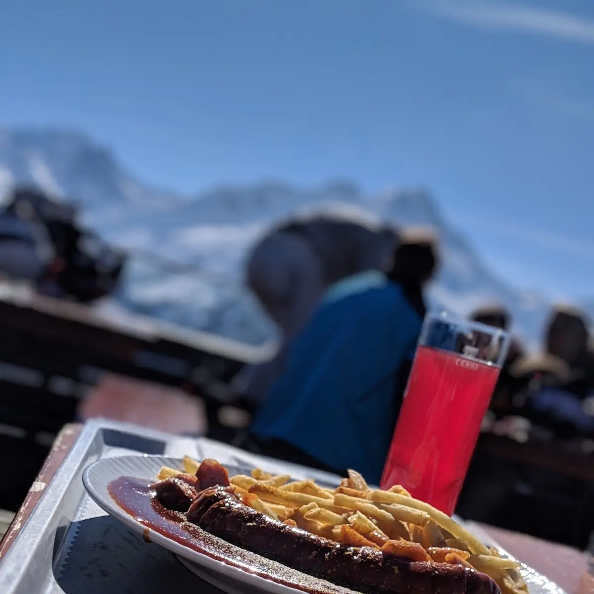 Curry Worst Mit Pommes