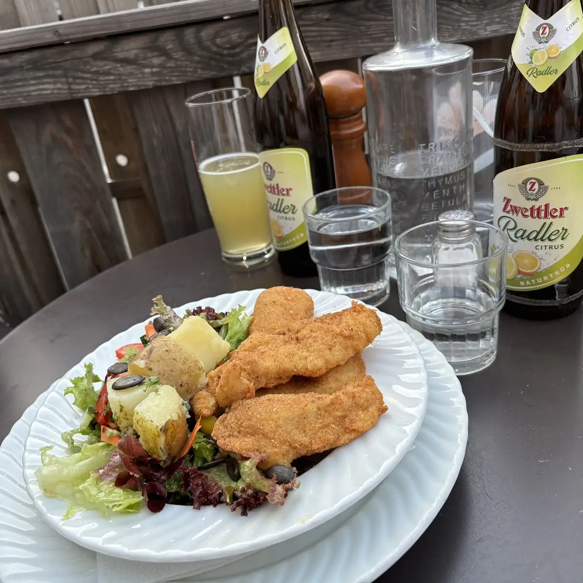 Hühnerstreifen Salat