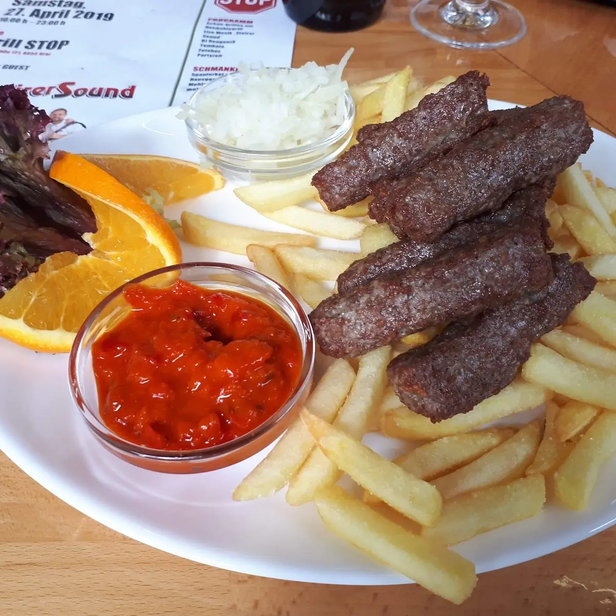 Cevapcici Mit Pommes