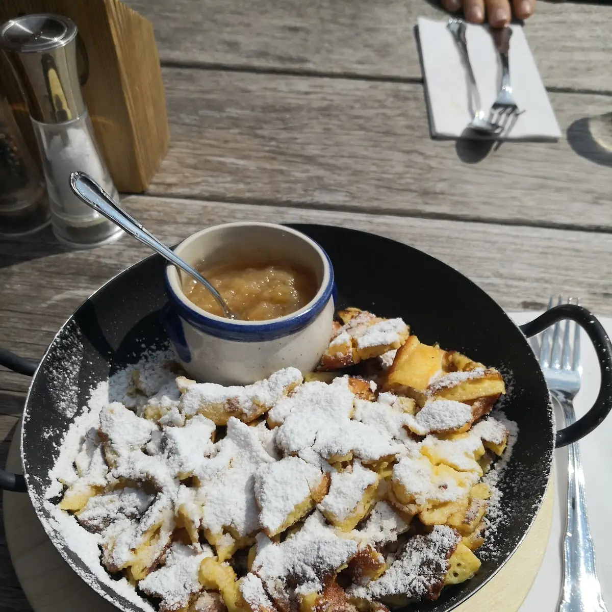 Kaiserschmarrn Mit Hausgemachtem Apfelmus