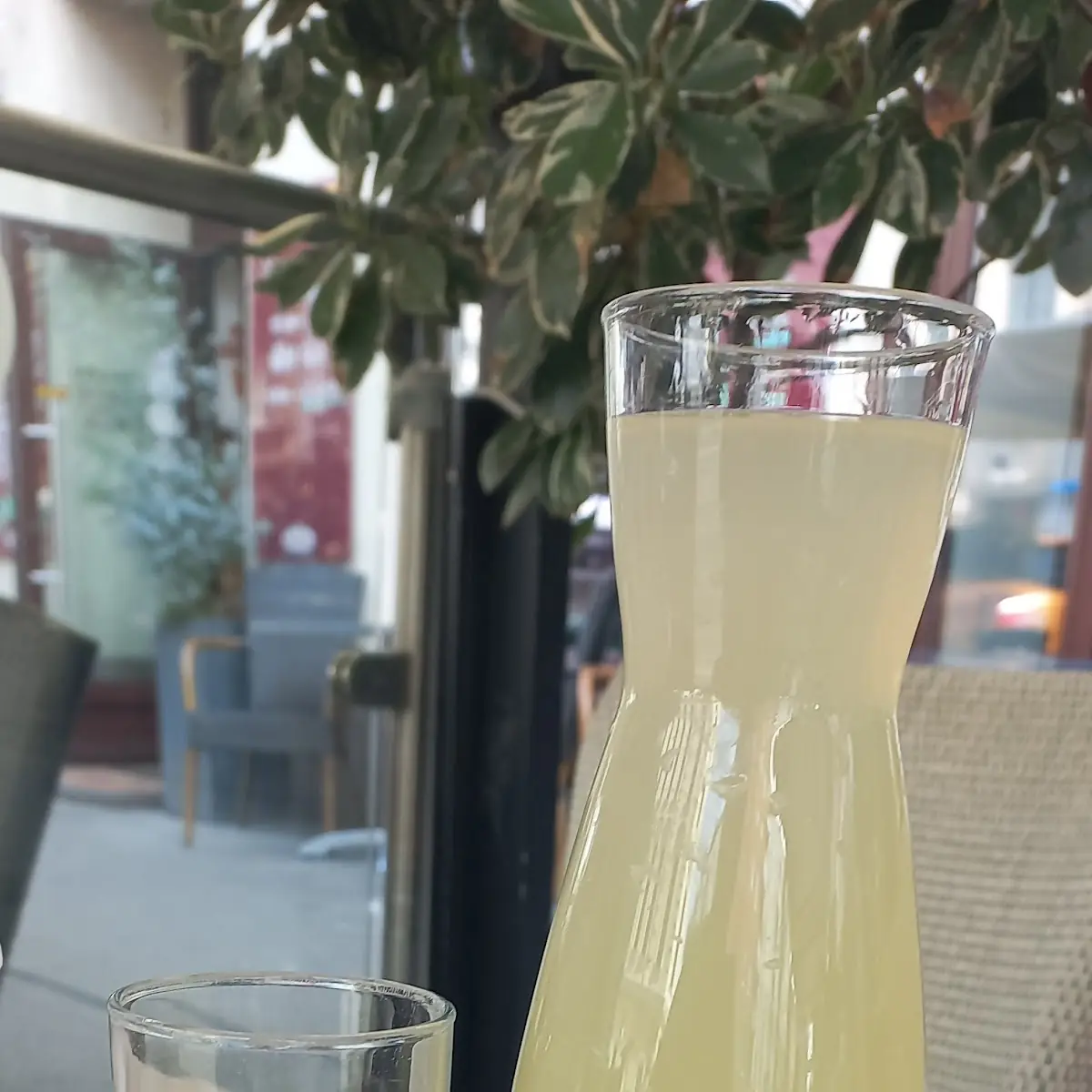 Apfelsaft Naturtrüb Aufgespritzt