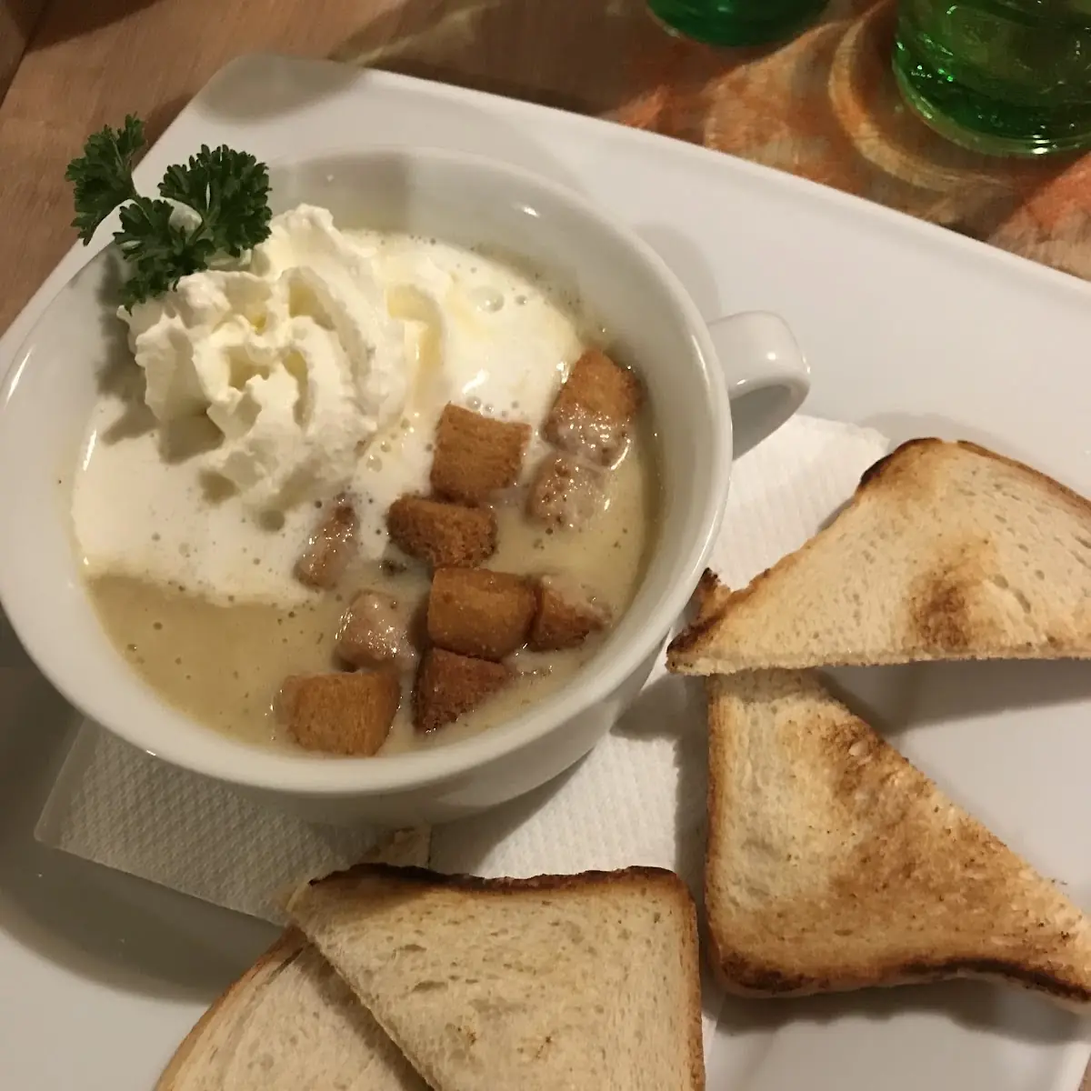 Knoblauchcremesuppe