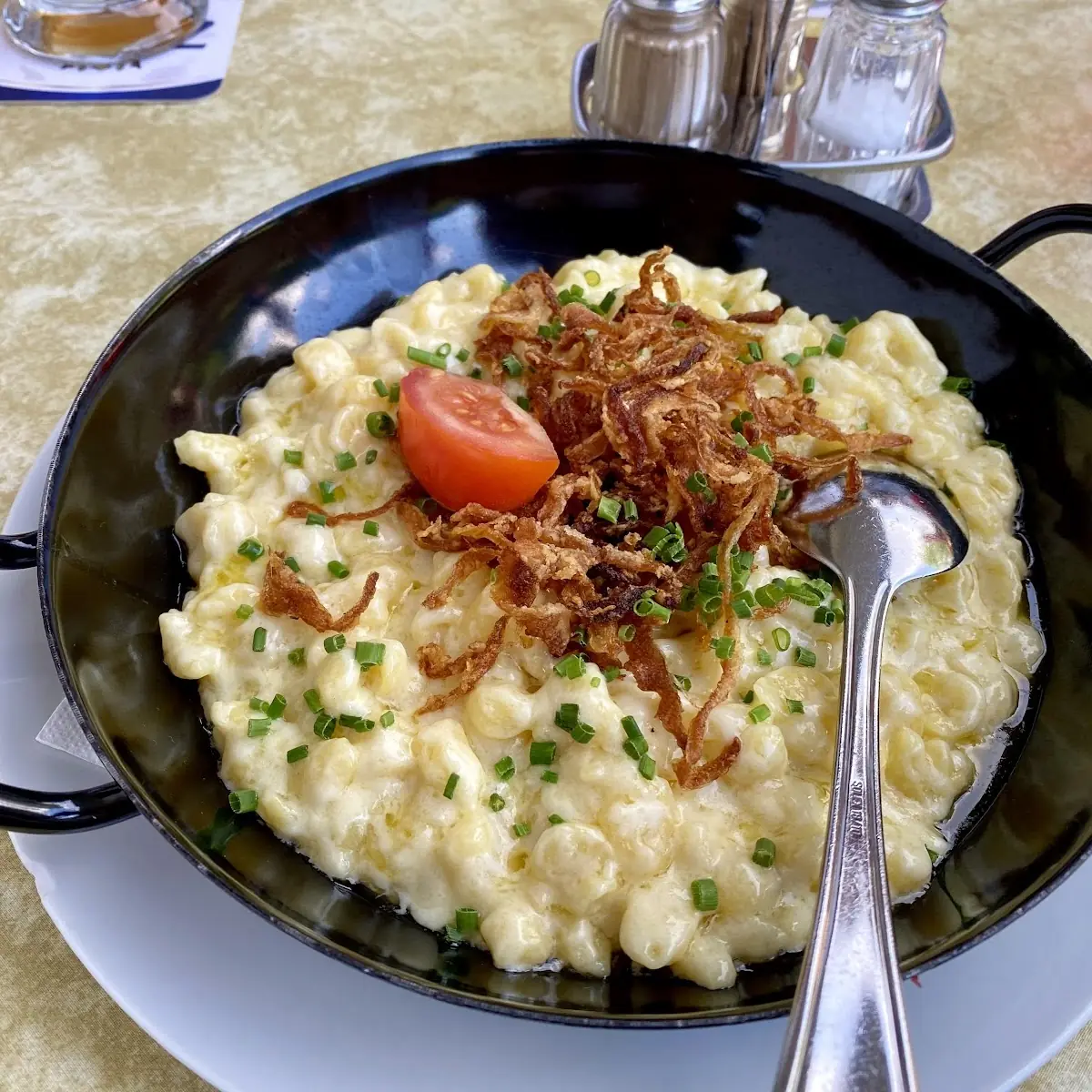 Käsespätzle, Restaurant Liftcafe Heisn