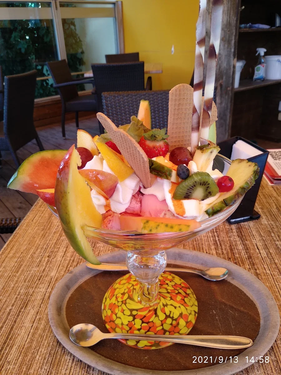 Früchtebecher