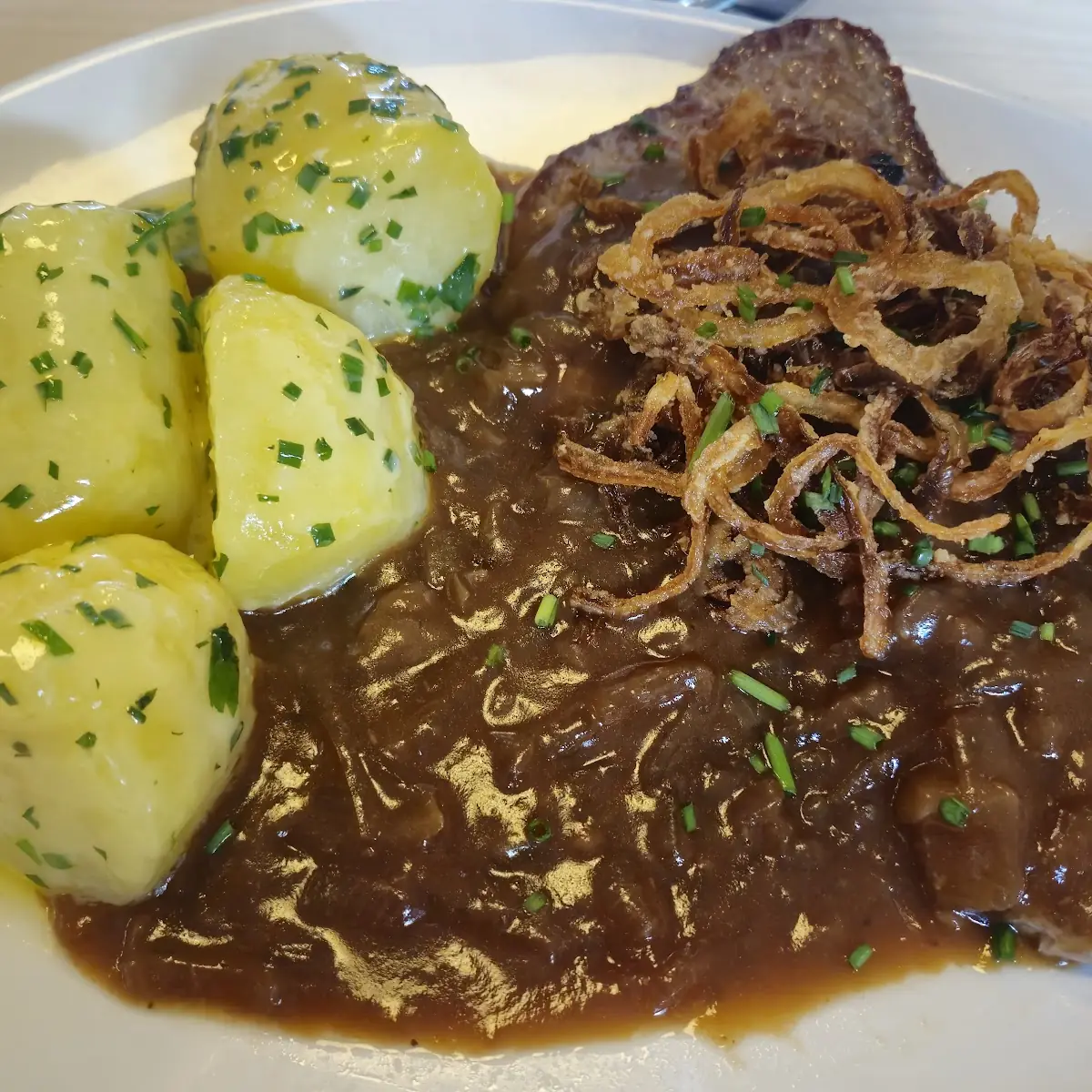 Zwiebelrostbraten