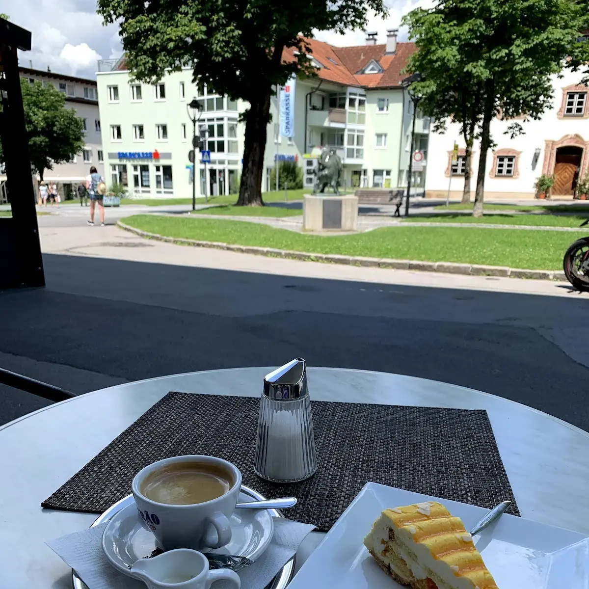 Käsekuchen Und Kaffee