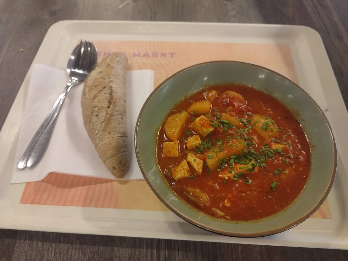 Erdäpfelgulasch Mit Bio Tofu