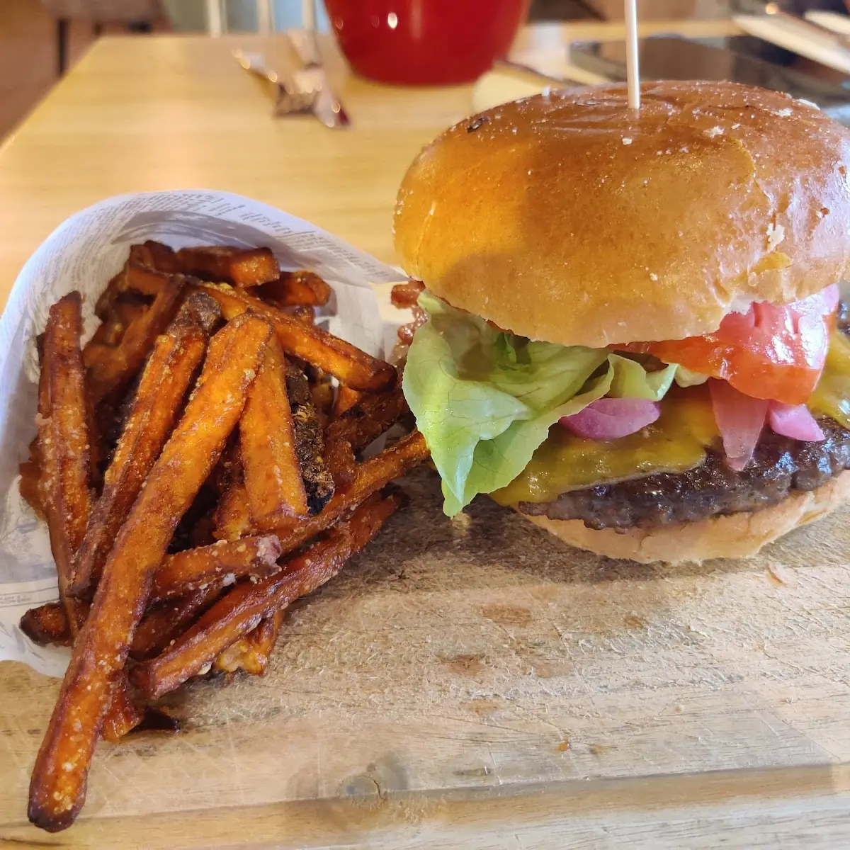 Spongebob Burger Mit Pommes