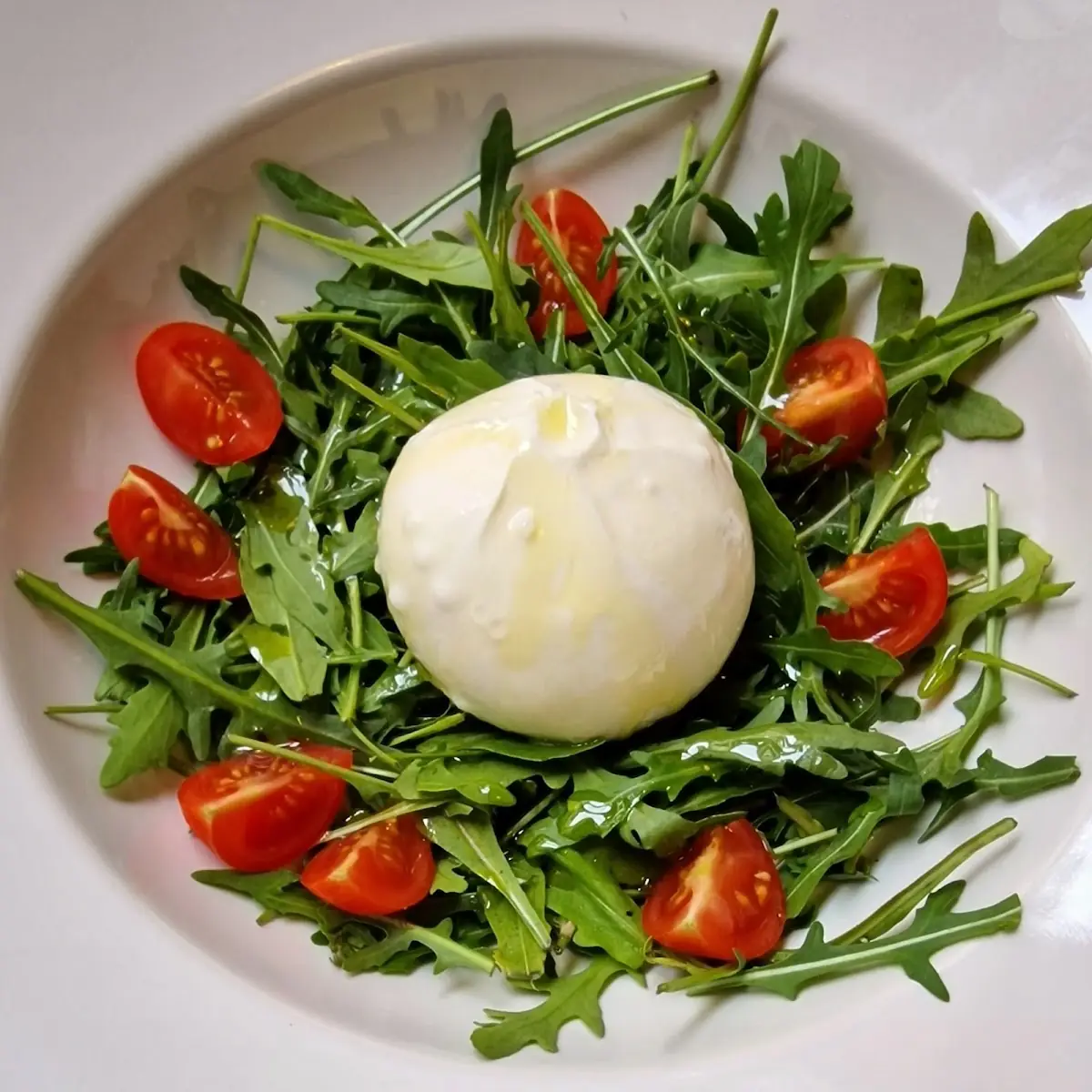 Insalata Rucola Pomodorini E Scaglie Di Grana