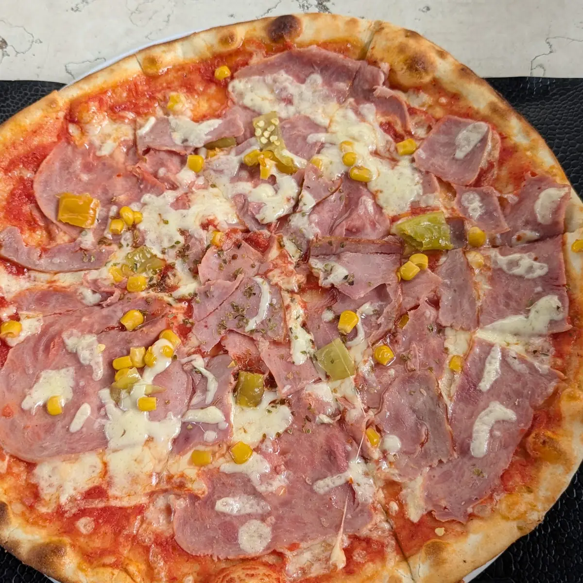 Pizza Toskana
