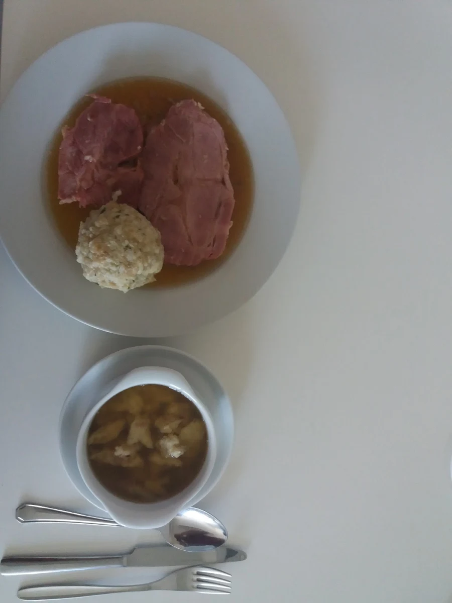 Surrschnitzel Mit Semmelknödel