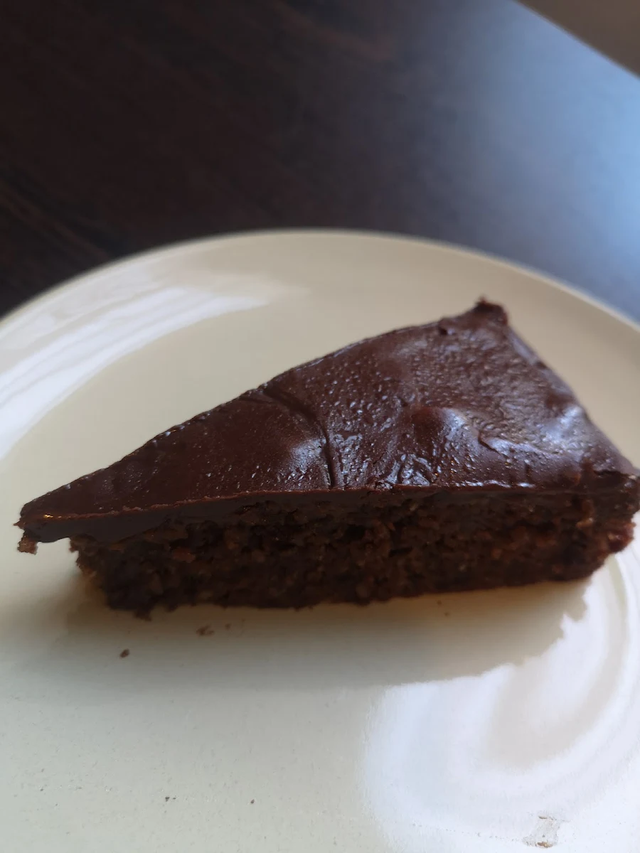 Schoko-nuß-torte