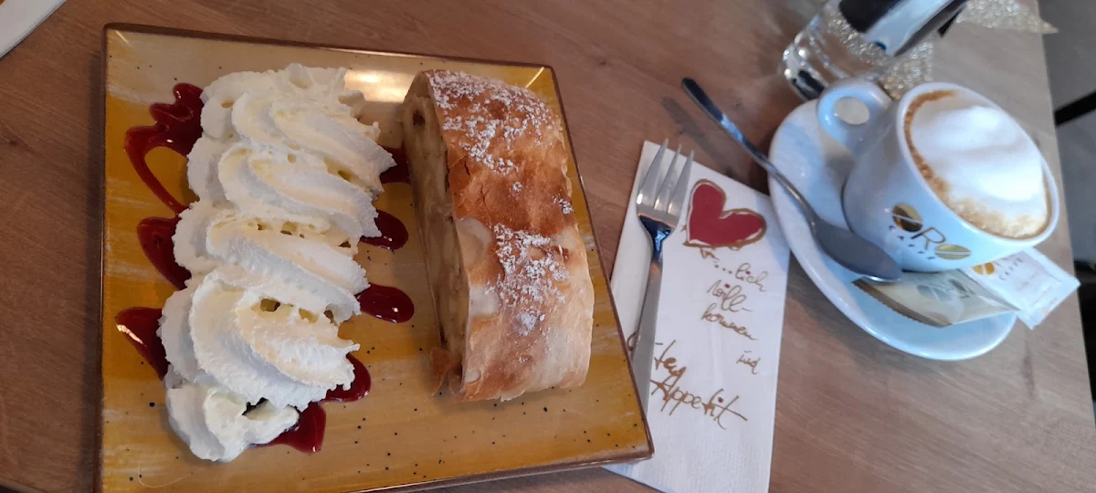 Apfelstrudel