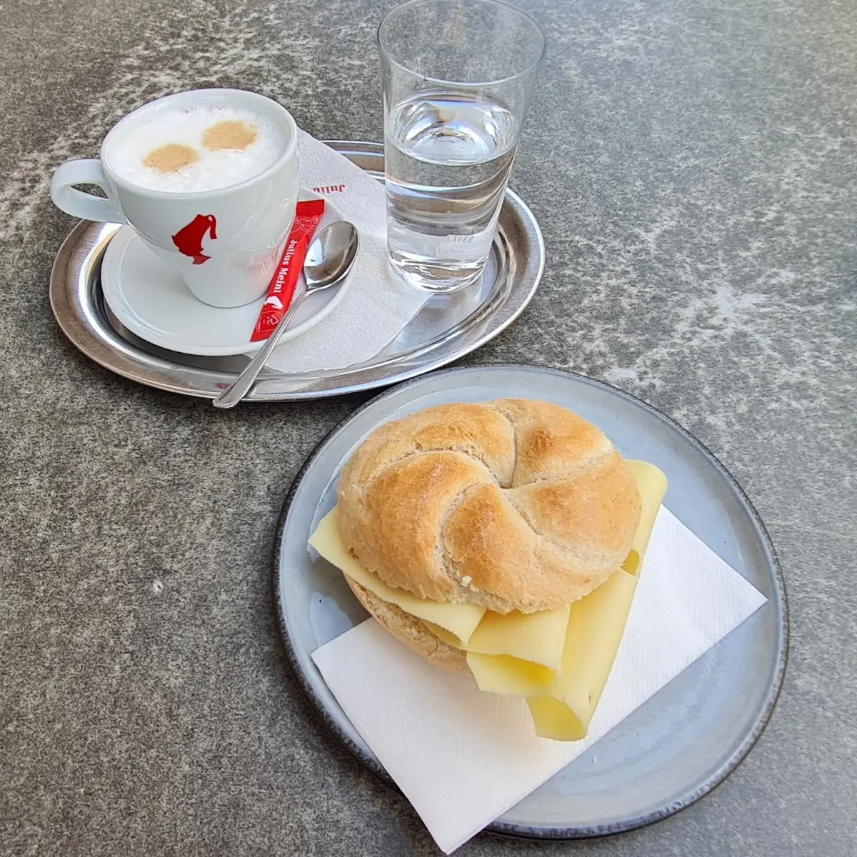 Kleines Frühstück