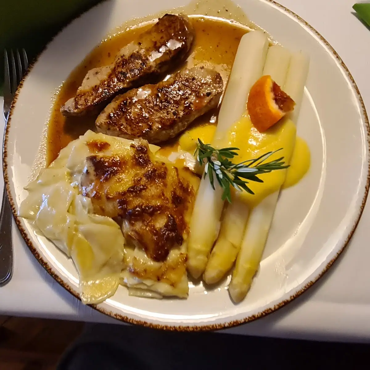 Kalbsrückensteak Mit Kartoffelgratin