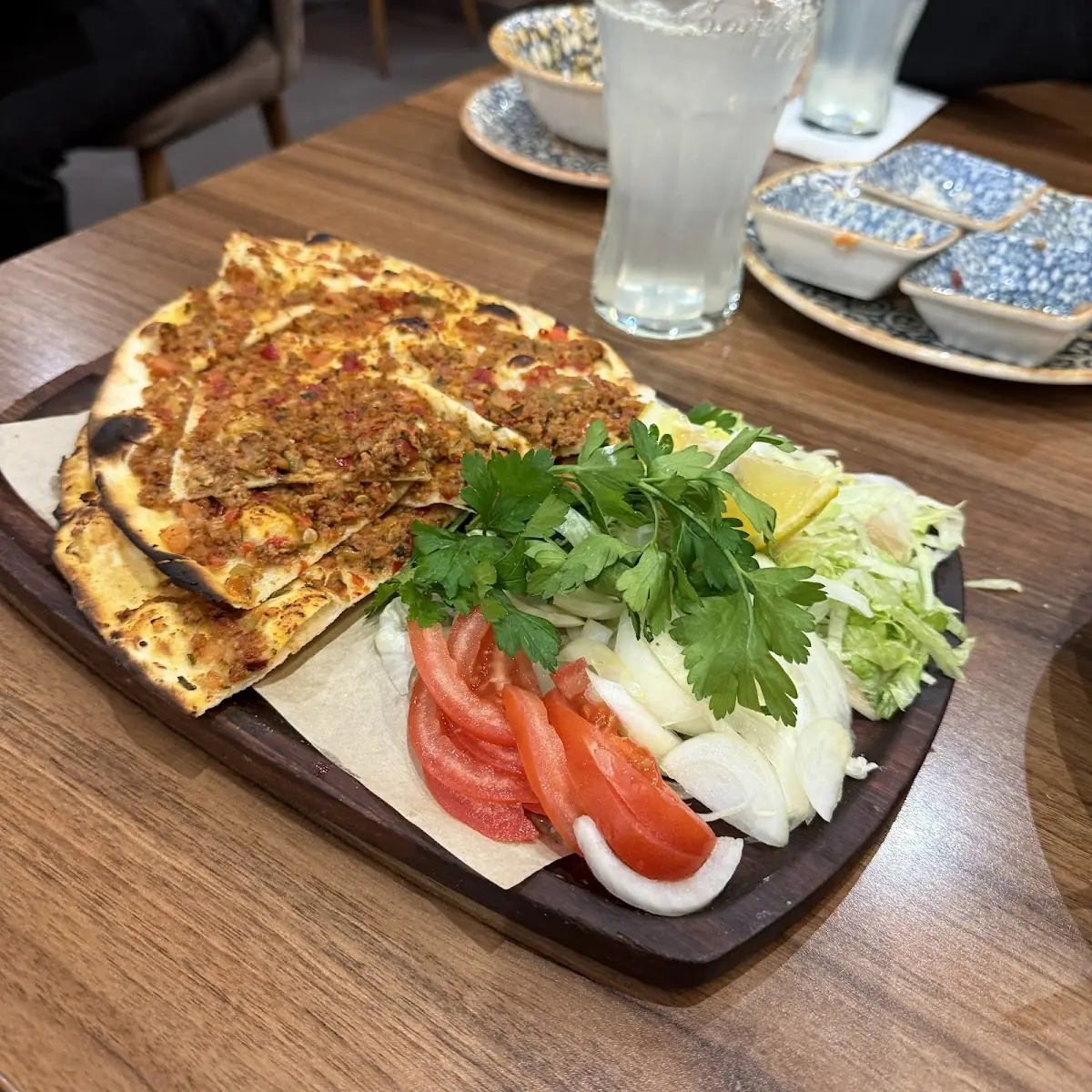 Lahmacun Teller