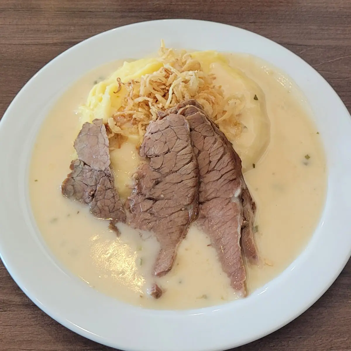 Rindfleisch Mit Creme Und Erdäpfelpüree