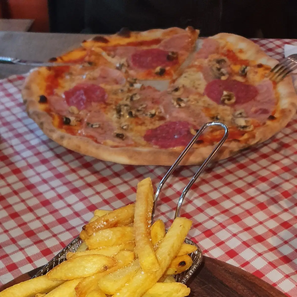 Steak Und Pizza