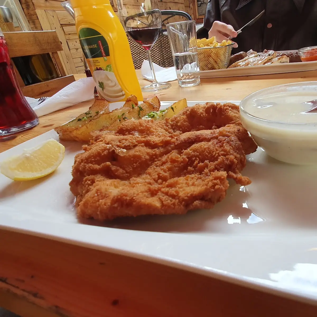Wie Er Schnitzel Vom Schwein Mit Championsoße