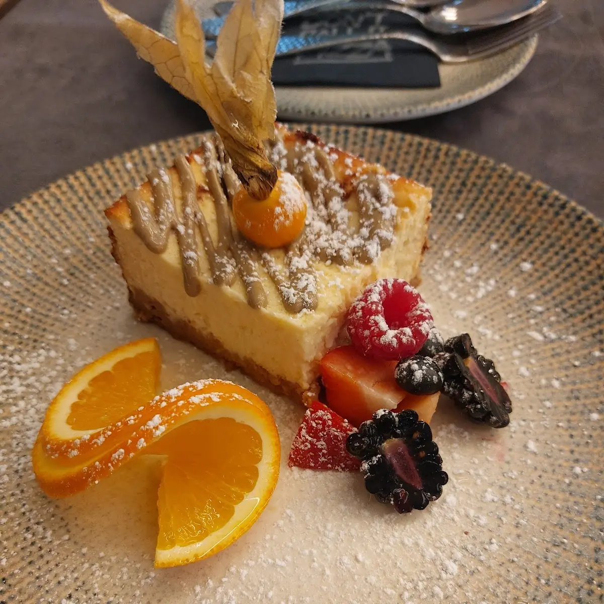 New York Cheesecake Mit Pistaziencreme-topping