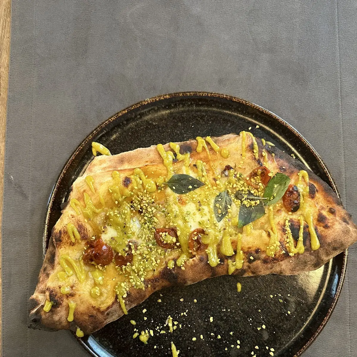 Pizza Calzone Della Casa
