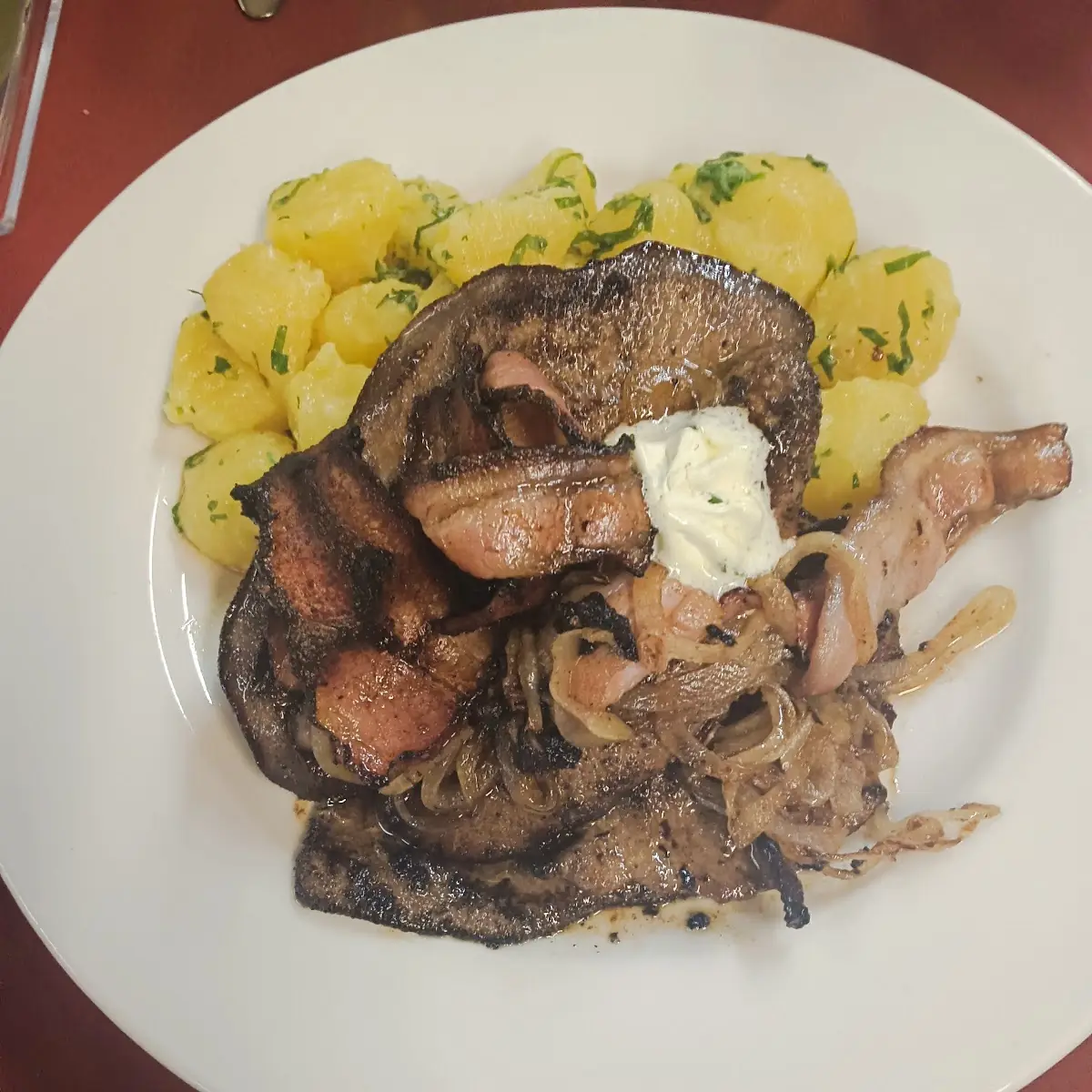 Gegrillte Schweinsleber