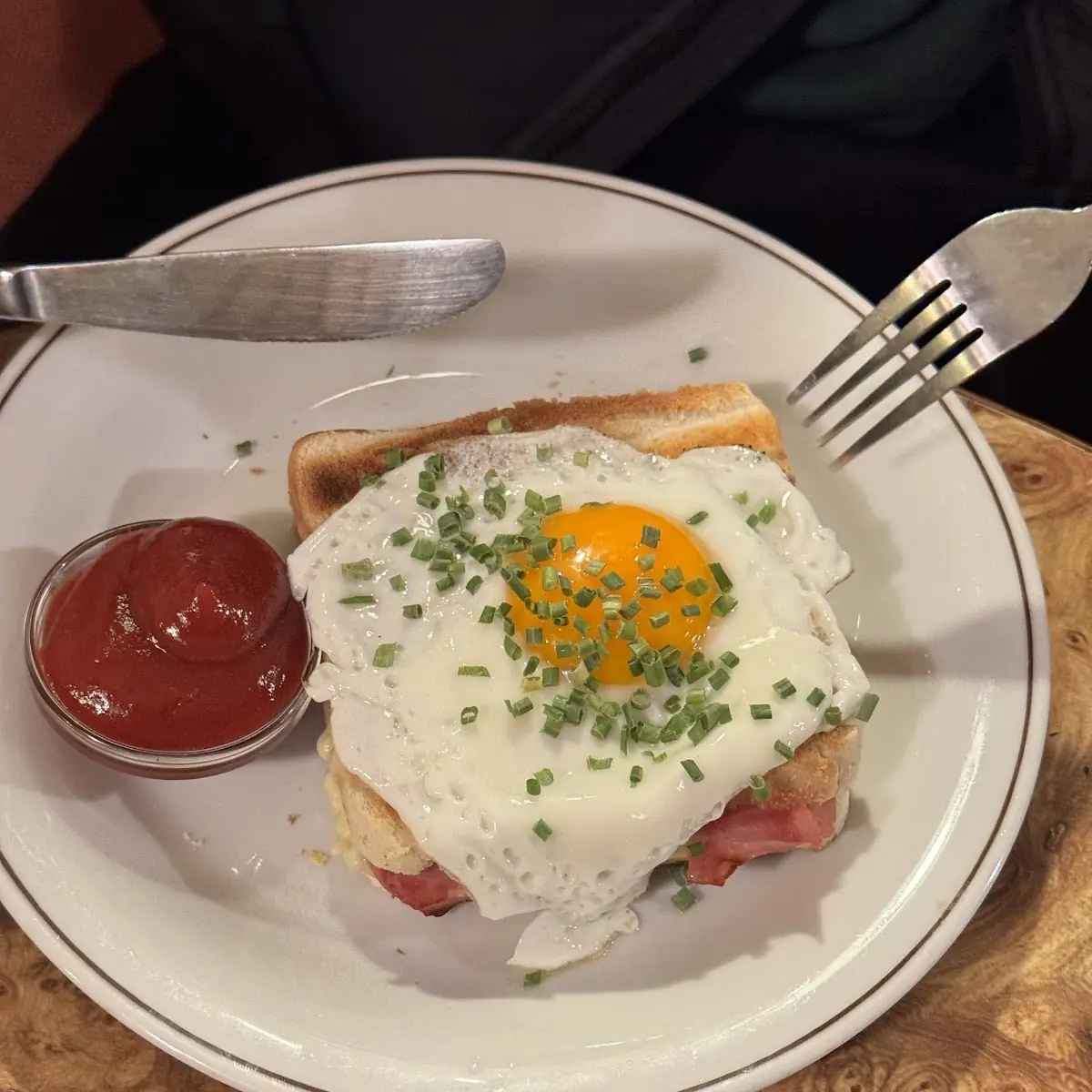 Toast Mit Spiegelei