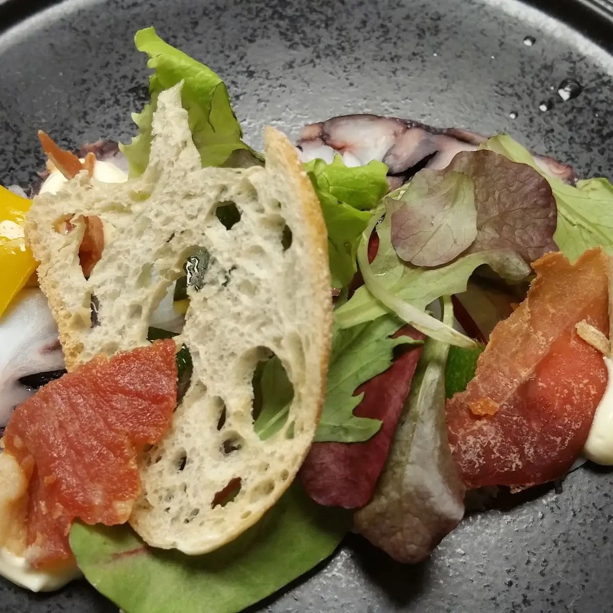 Salată De Caracatiță