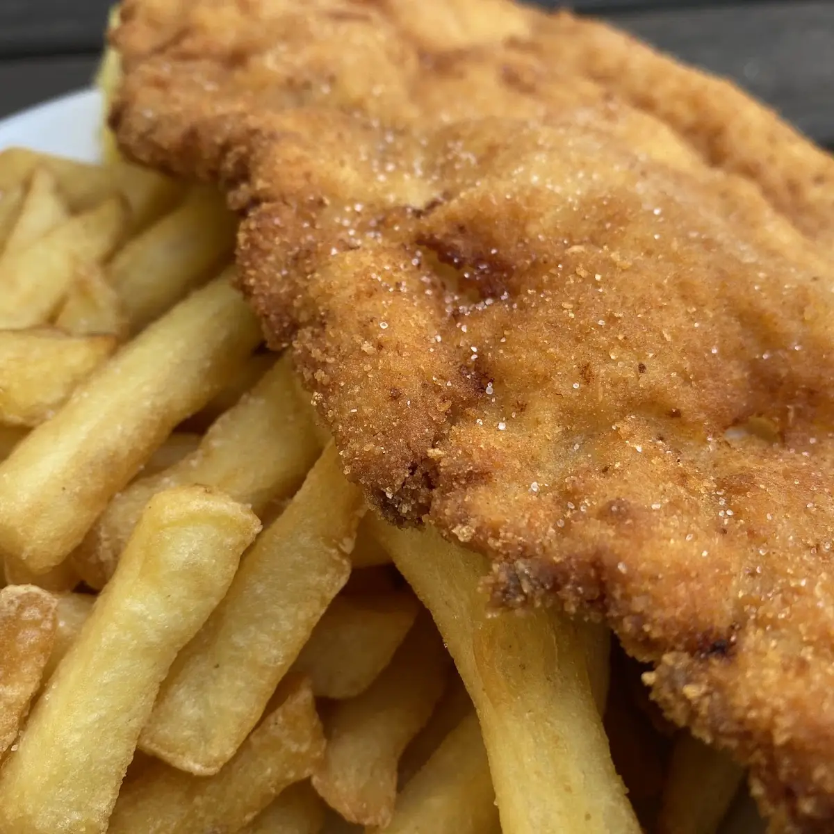 Wiener Schnitzel Mit Pommes