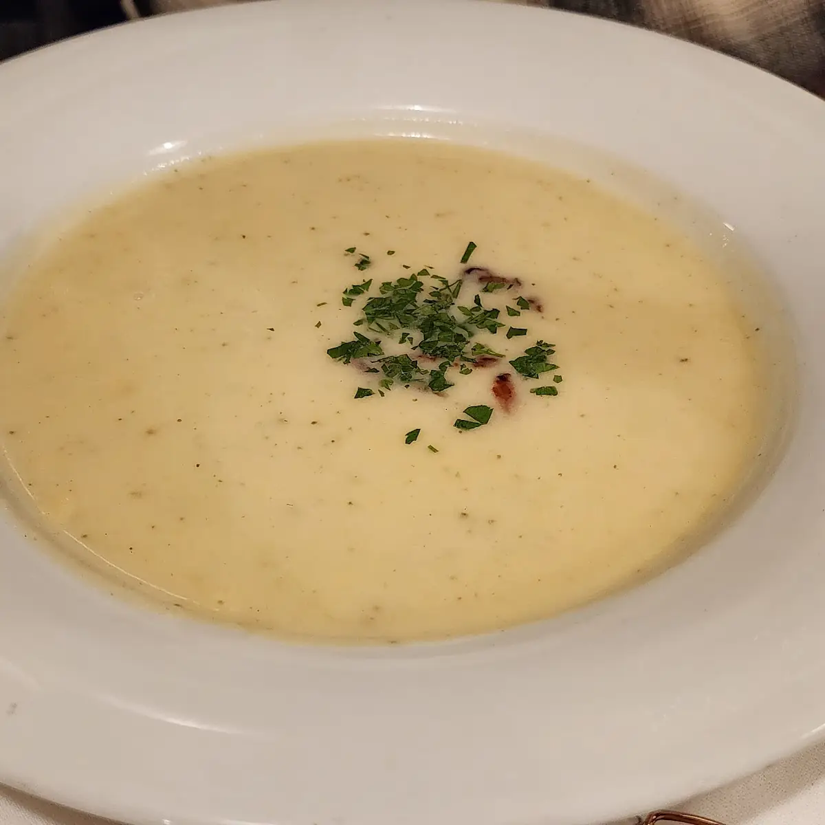 Getrüffelte Erdäpfelsuppe