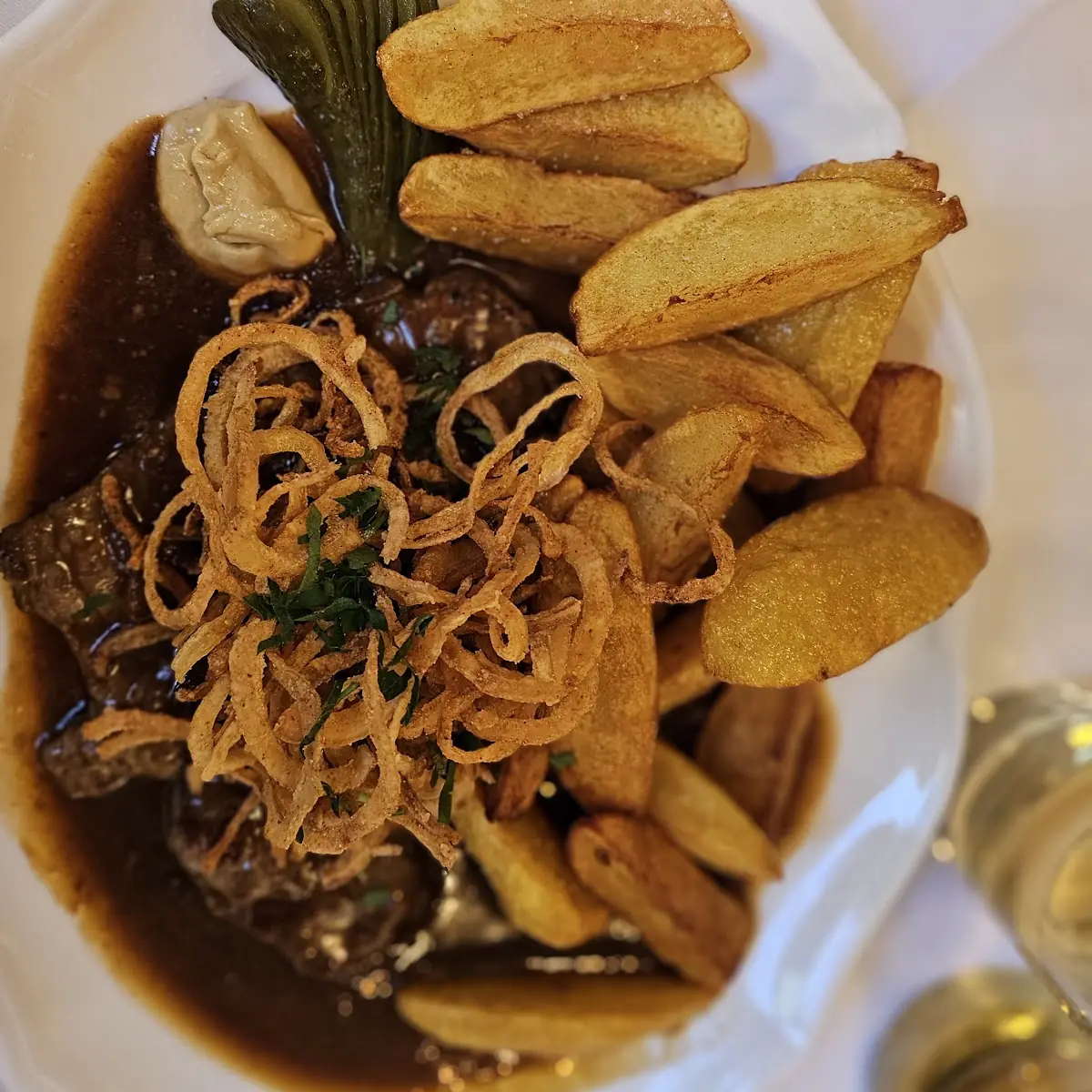 Zwiebelrostbraten Mit Röstkartoffeln