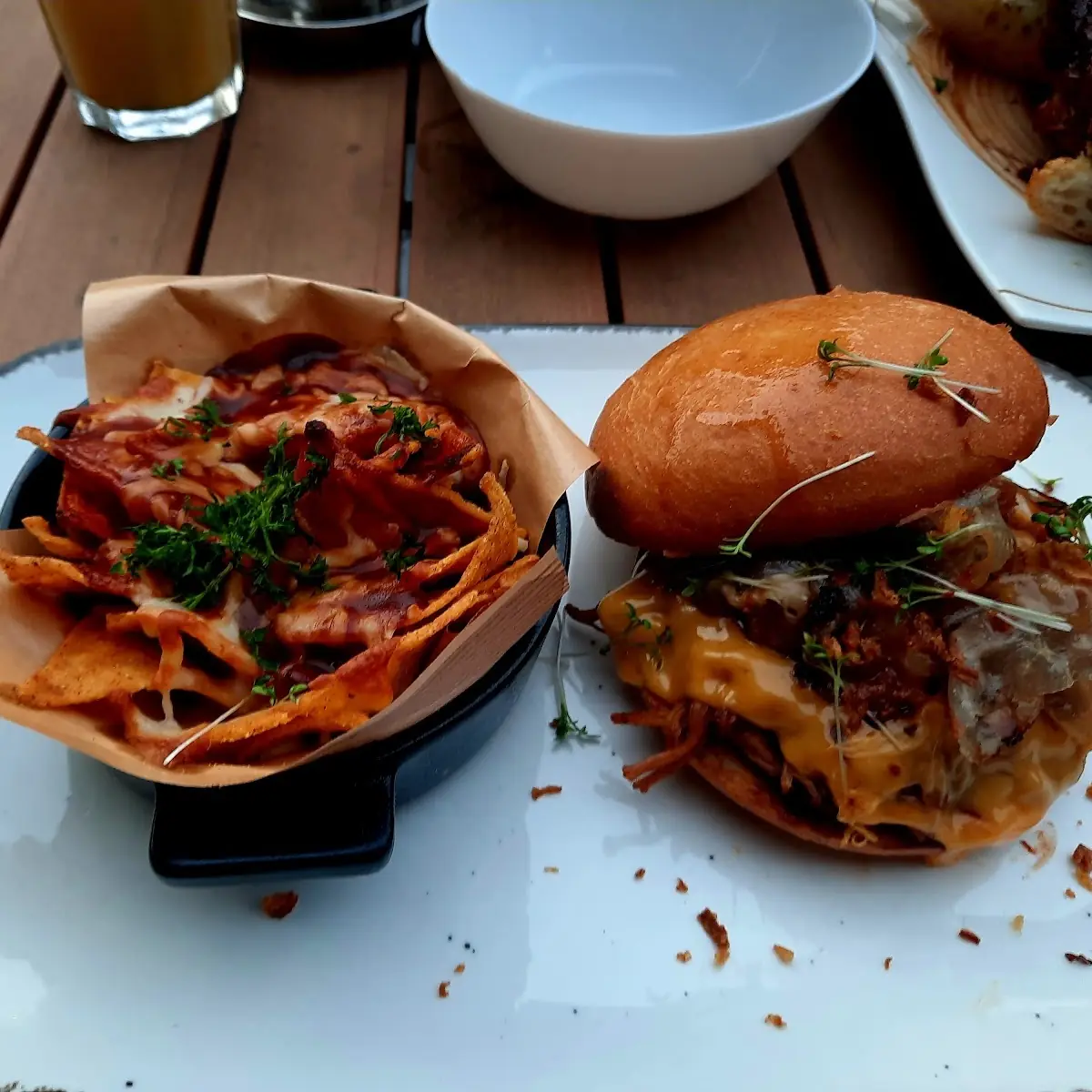 Cheeseburger Mit Nachos