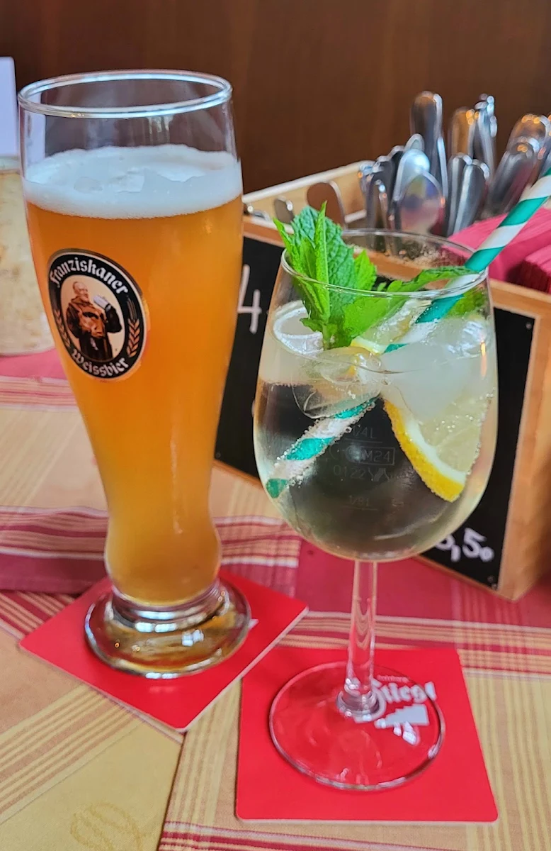Weißbier Und Hugo