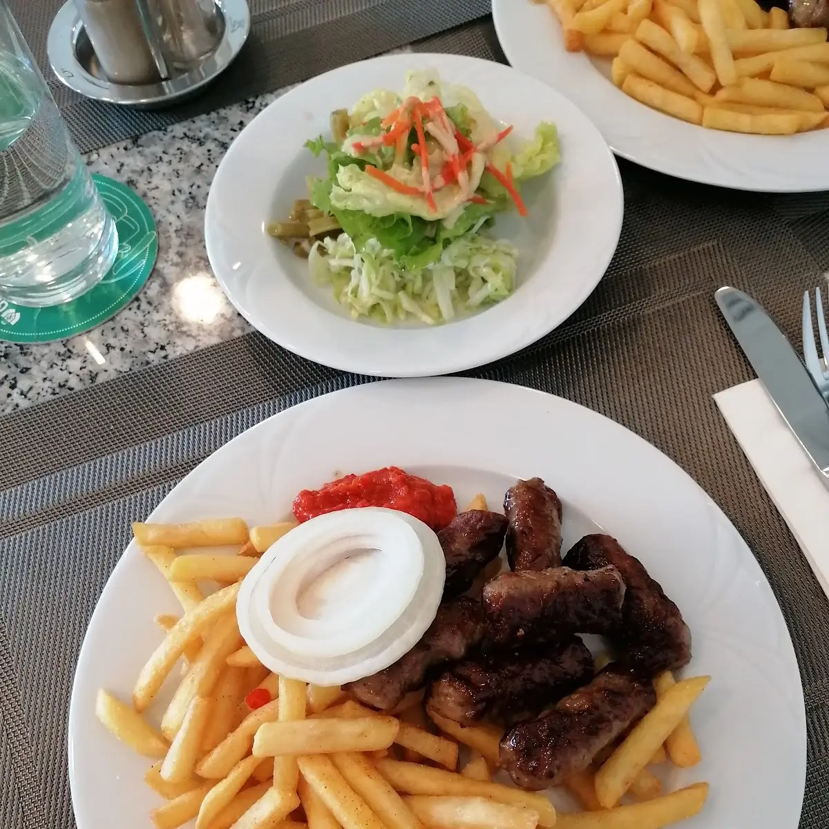 Cevapcici