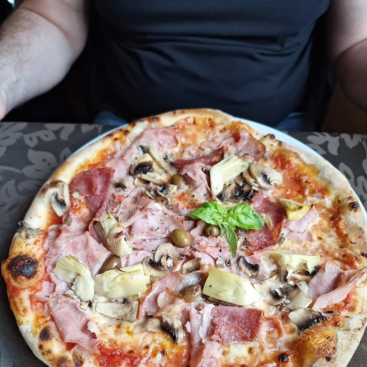 Prosciutto Funghi